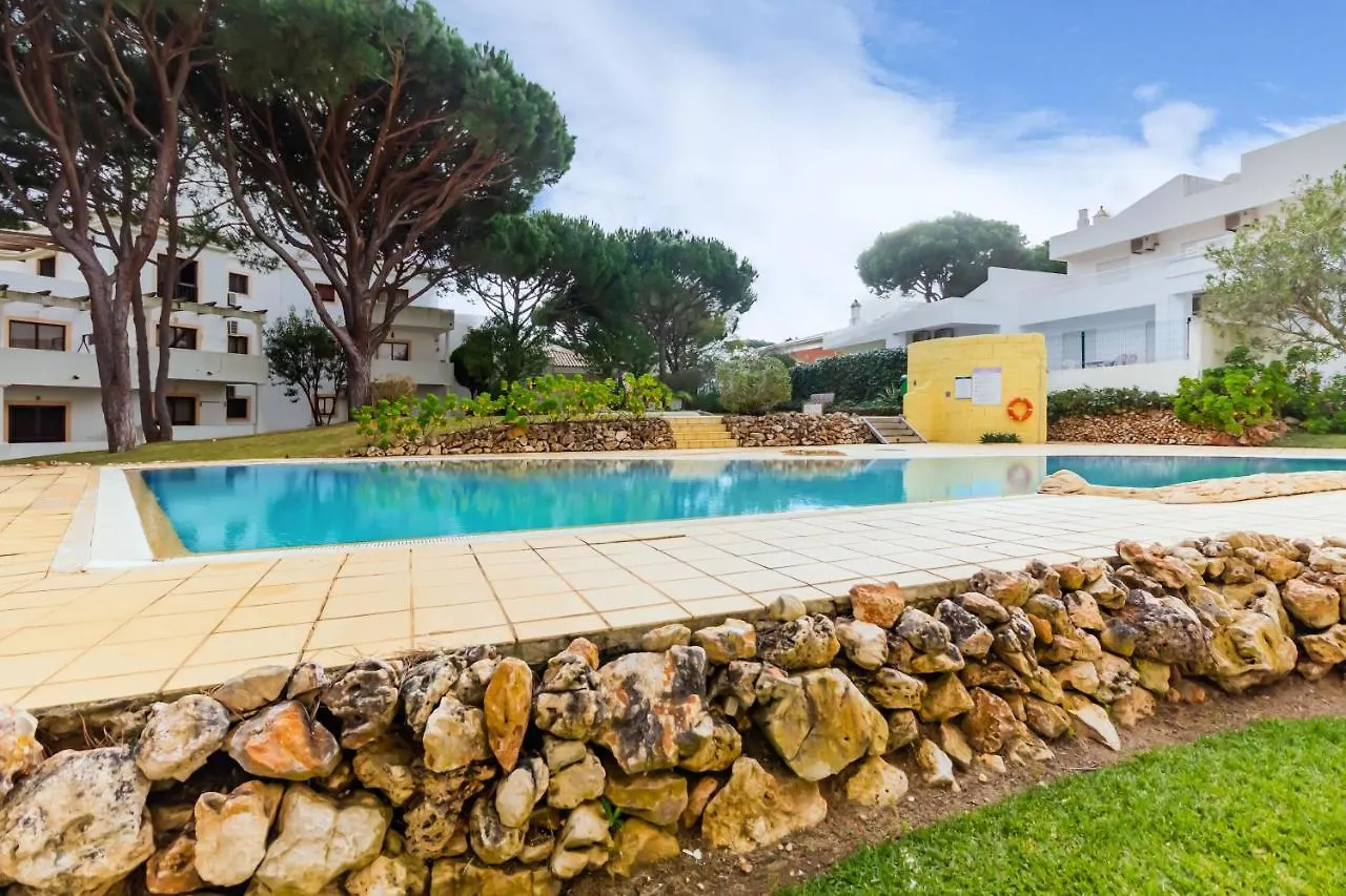 Steps Algarve @ Praia Da Falesia 300 Meters Albufeira Apartment